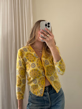 Load image into Gallery viewer, Vintage Flower Cardigan
