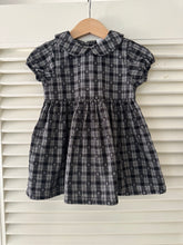 Load image into Gallery viewer, Gaps Baby Dress
