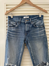 Load image into Gallery viewer, Moussy Vintage Jeans
