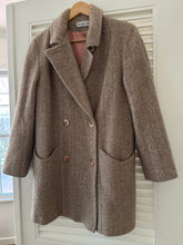 Load image into Gallery viewer, Vintage Wool Coat
