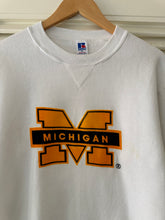 Load image into Gallery viewer, Vintage Michigan Sweatshirt
