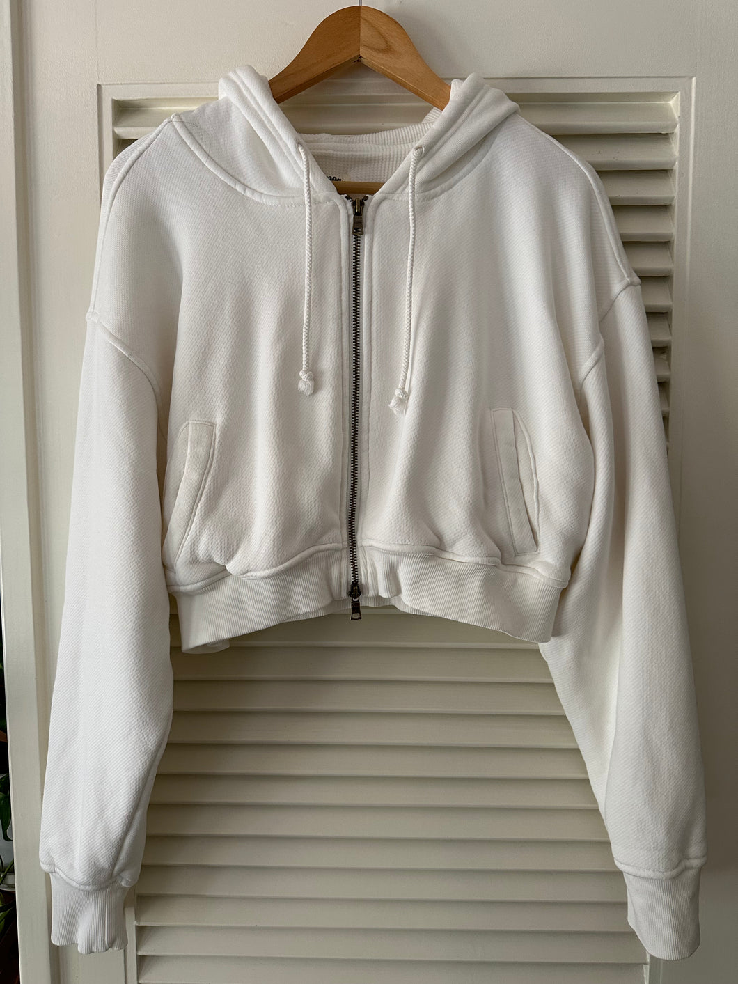 Elwood Crop Zip Hoodie