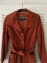 Load image into Gallery viewer, Vintage Suede Jacket
